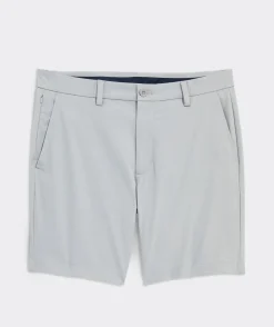 Vineyard Vines 7 Inch On-The-Go Shorts< Shorts