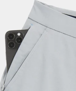 Vineyard Vines 7 Inch On-The-Go Shorts< Shorts