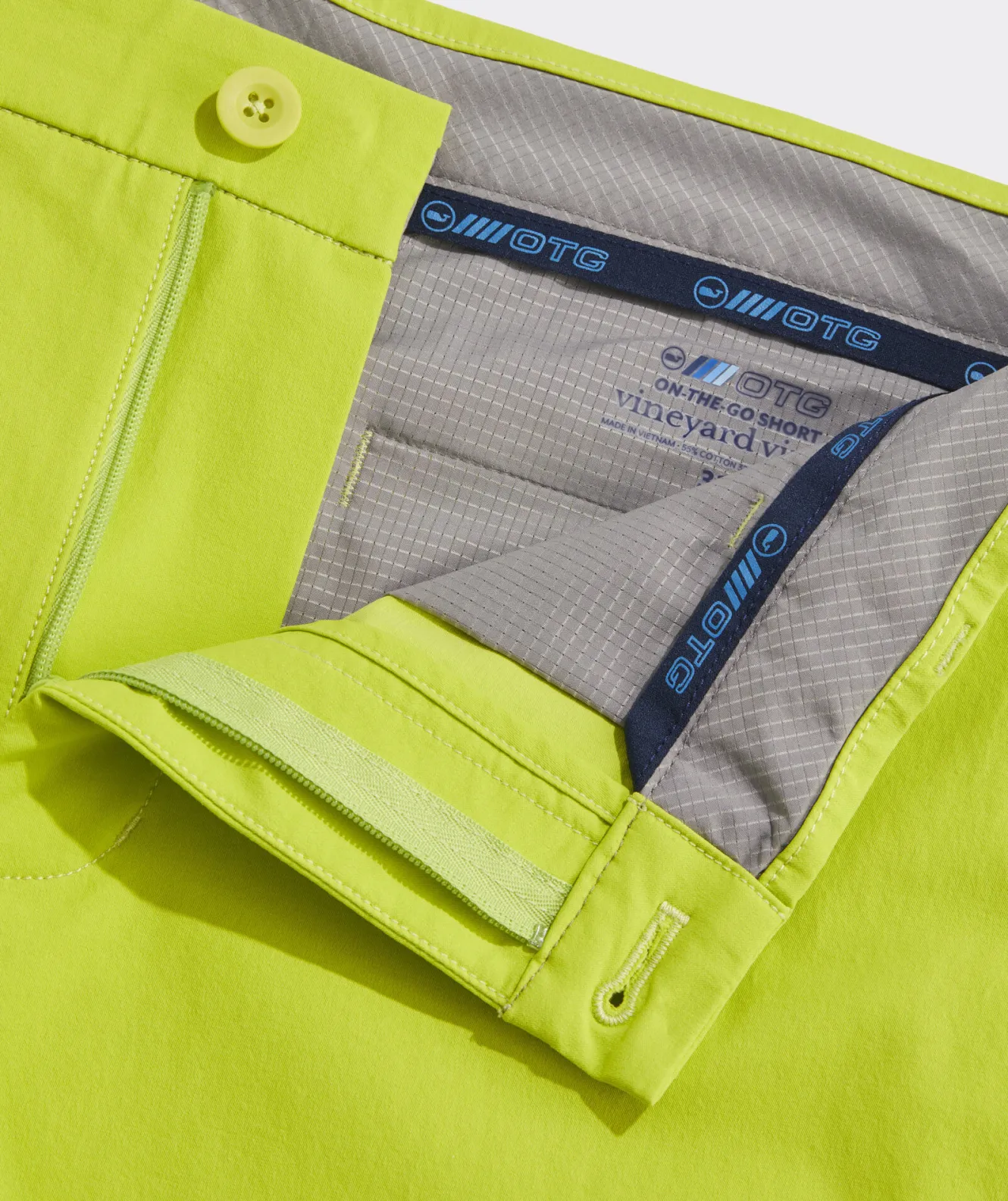 Vineyard Vines 7 Inch On-The-Go Shorts< Shorts
