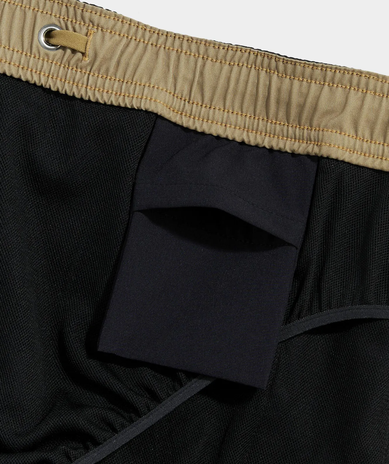 Vineyard Vines 7 Inch Solid Chappy Swim Trunks< Swimwear