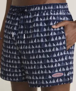 Vineyard Vines 7 Inch Solid Chappy Swim Trunks< Mens