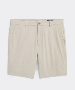 Vineyard Vines 8 Inch Textured Performance Breaker Shorts< Shorts