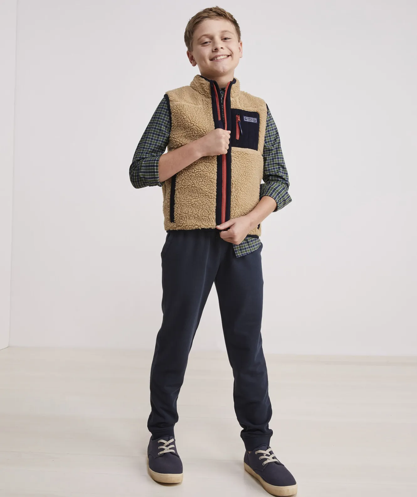 Vineyard Vines Boys' Lightweight Packable Puffer Vest< Jackets, Blazers & Vests