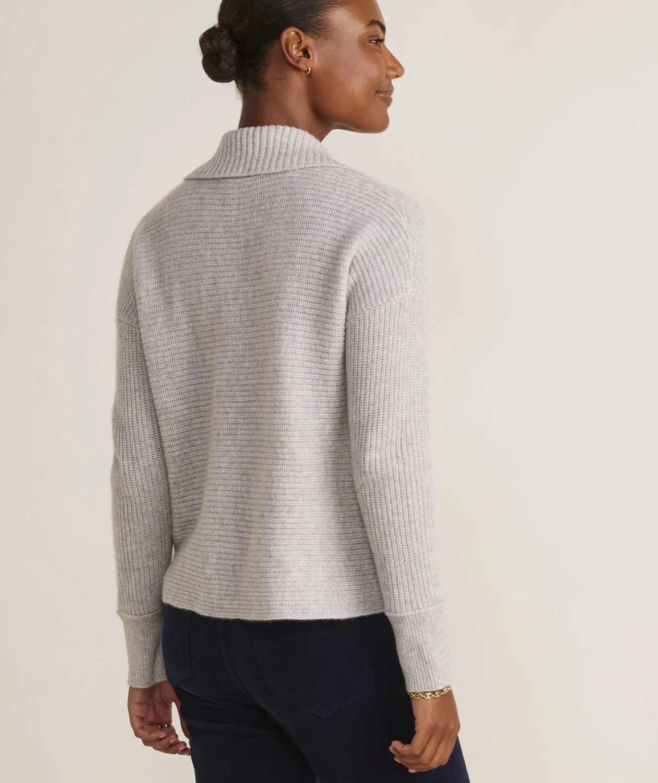 Vineyard Vines Cashmere Cable Shine Crewneck Sweater< Sweaters