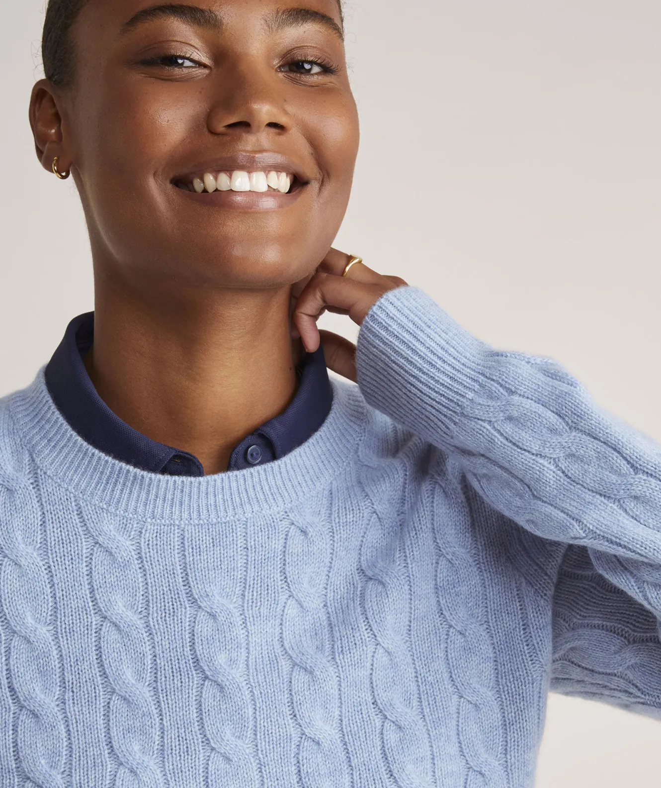 Vineyard Vines Cashmere Classic Cable Crewneck Sweater< Sweaters