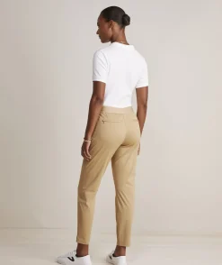 Vineyard Vines Crop Flare Ponte Pants< Pants & Denim