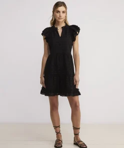 Vineyard Vines Eyelet Tiered Ruffle Dress< Dresses & Skirts