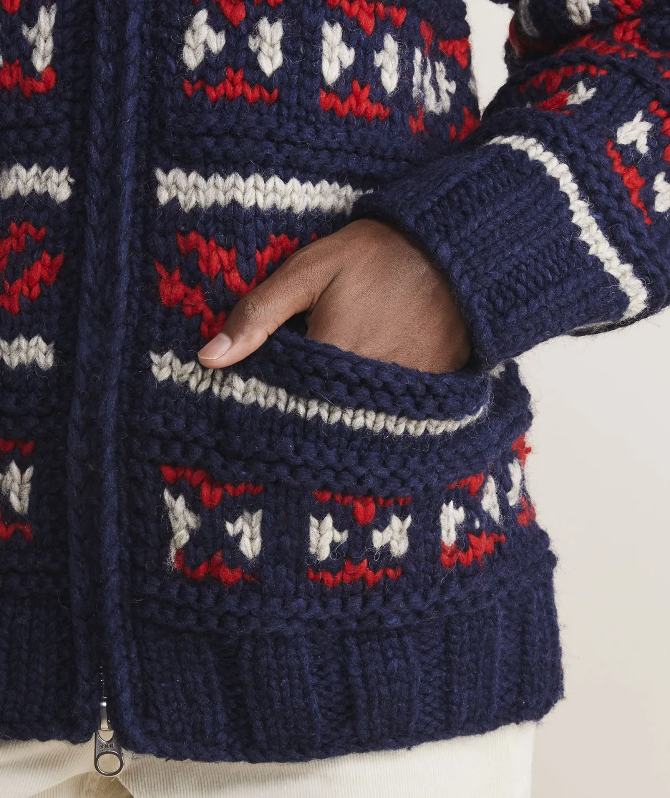 Vineyard Vines Kanata Hand Knit Wool Cowichan< Sweaters