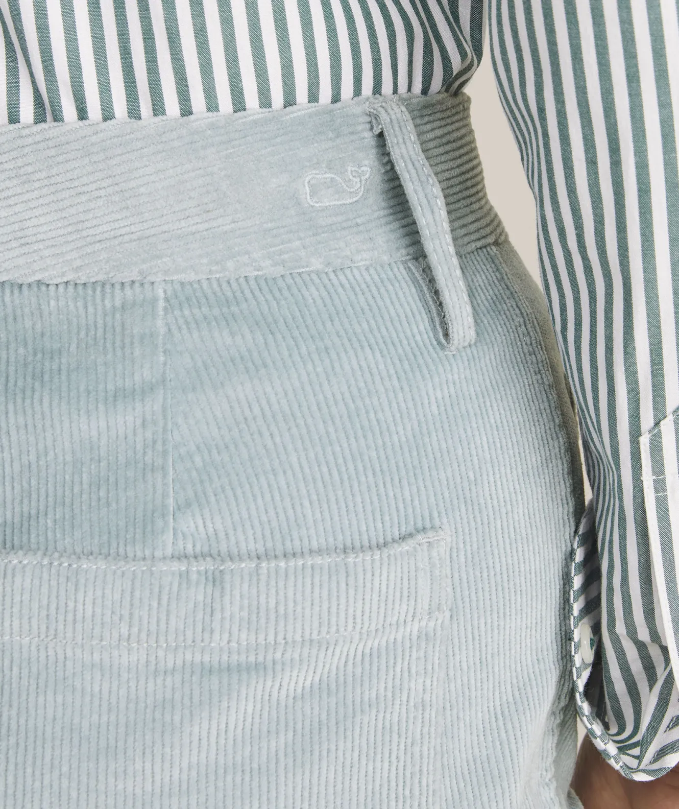 Vineyard Vines Kick Flare Mid-Rise Corduroy Pants< Pants & Denim