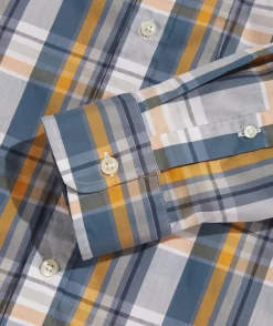 Vineyard Vines On-The-Go brrr° Plaid Shirt< Button-Down Shirts