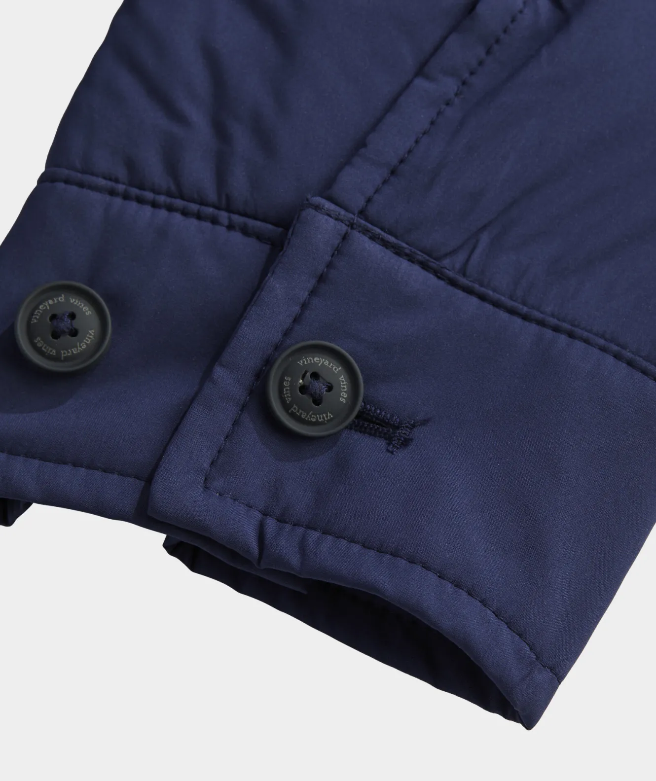Vineyard Vines On-The-Go Packable Jacket< Jackets & Vests