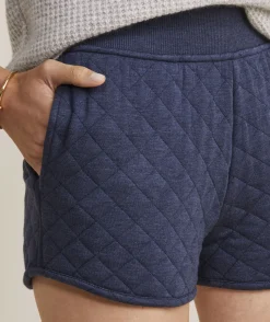 Vineyard Vines Ribbed Luxe Sweater Shorts< Shorts & Skorts