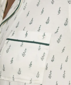 Vineyard Vines Super-Soft Printed Knit Pajama Short Set< Pajamas